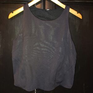 Lululemon Crop Tank Medium/large euc